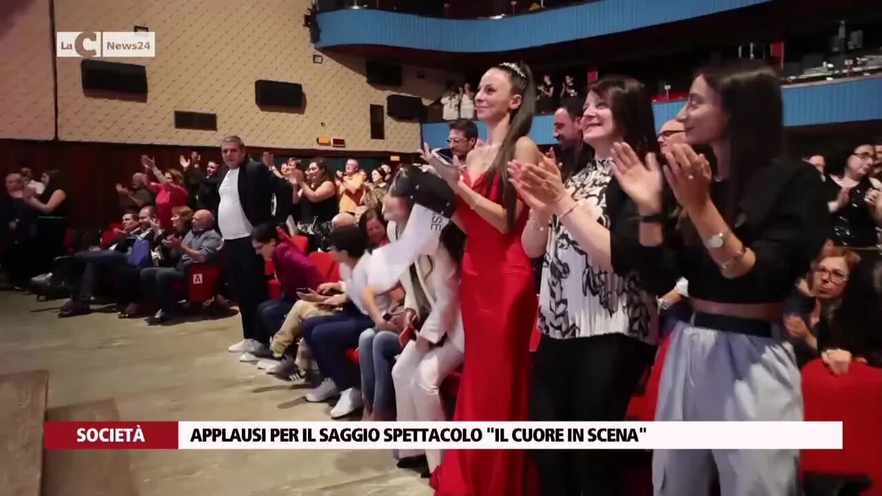 Applausi per il saggio spettacolo "Il cuore in scena"