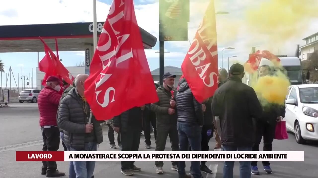 A Monasterace scoppia la protesta dei dipendenti di locride ambiente