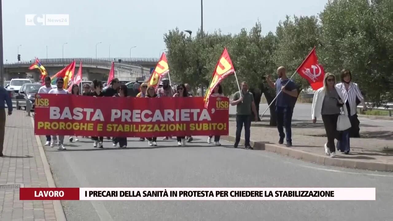 I precari della sanità in protesta per chiedere la stabilizzazione
