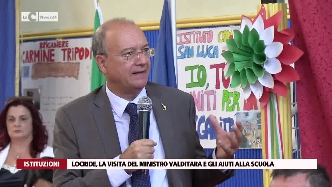 Locride, la visita del ministro Valditara e gli aiuti alla scuola