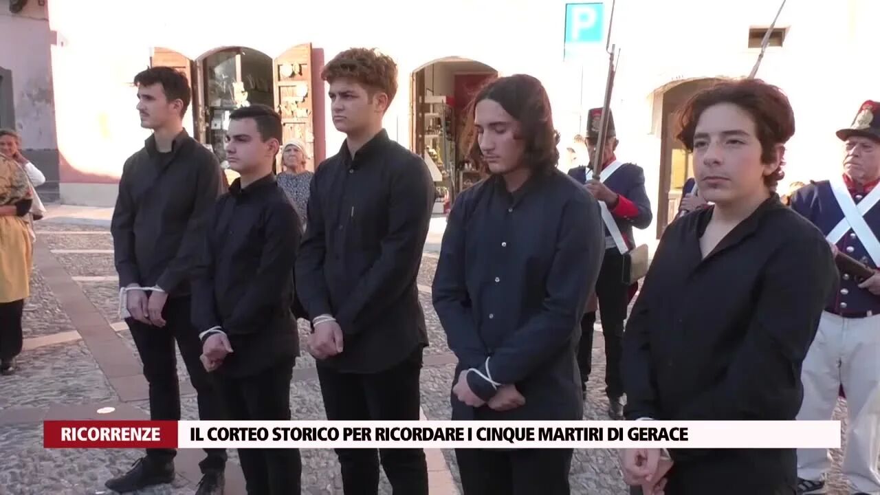 Il corteo storico per ricordare i cinque martiri di Gerace