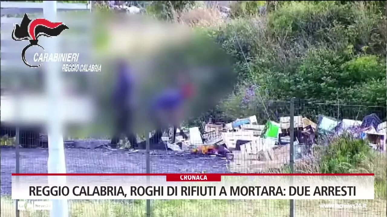 Reggio Calabria, roghi di rifiuti a Mortara, due arresti