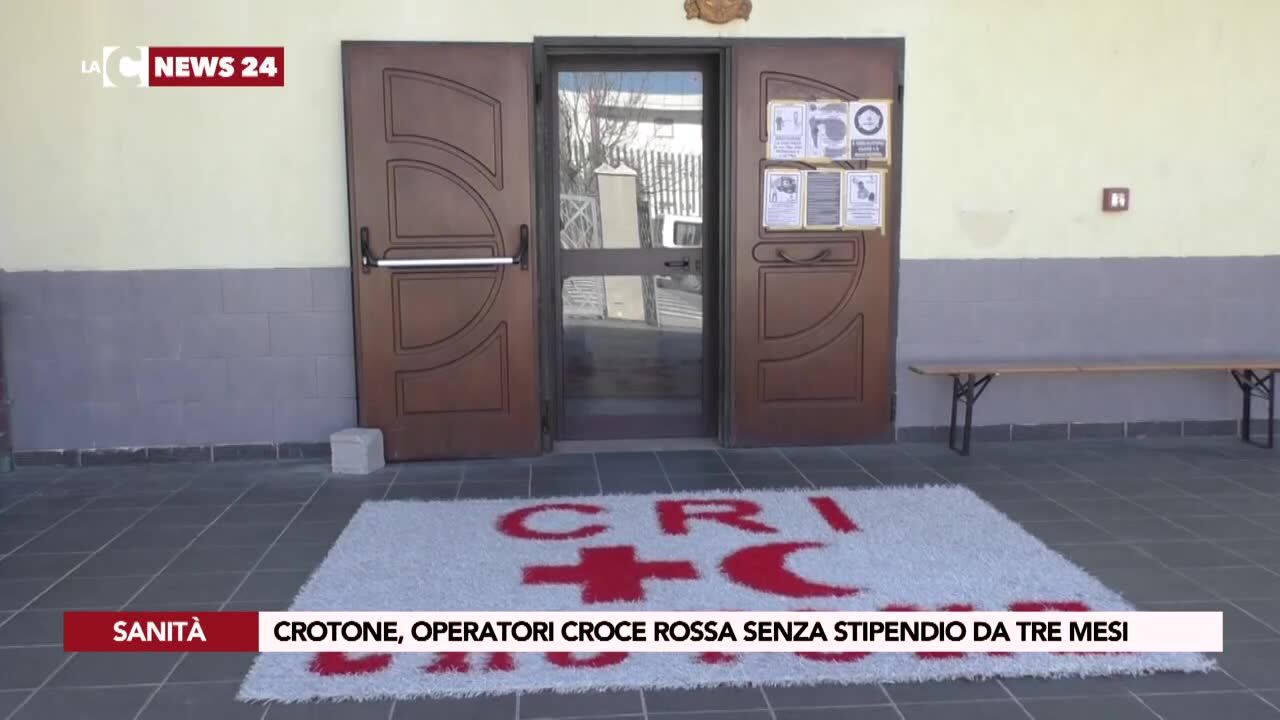 Crotone, operatori Croce Rossa senza stipendio da tre mesi
