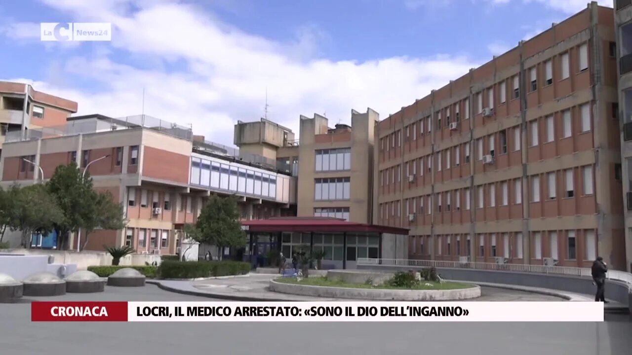 Locri, il medico arrestato: «Sono il Dio dell’inganno»