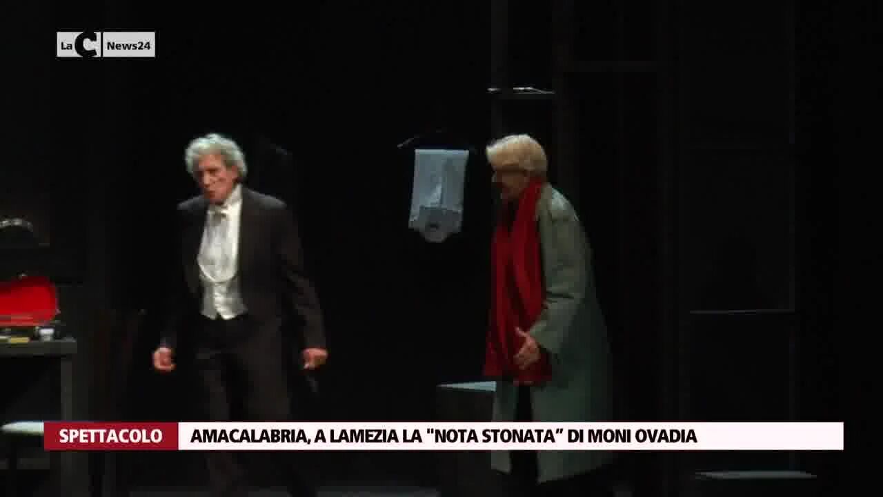 AmaCalabria, a Lamezia la "Nota stonata" di Moni Ovadia