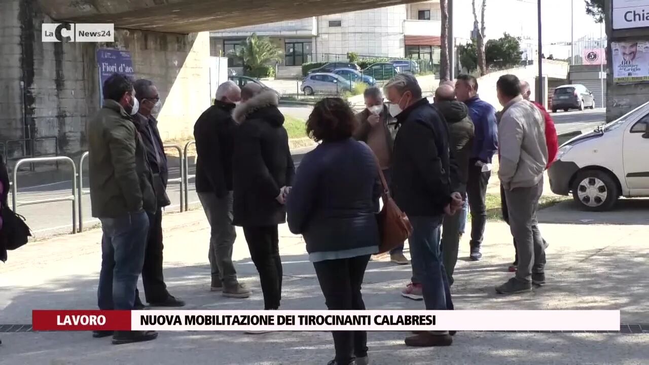 Nuova mobilitazione dei tirocinanti calabresi