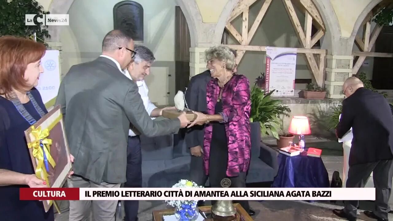 Il premio letterario città di Amantea alla siciliana Agata Bazzi