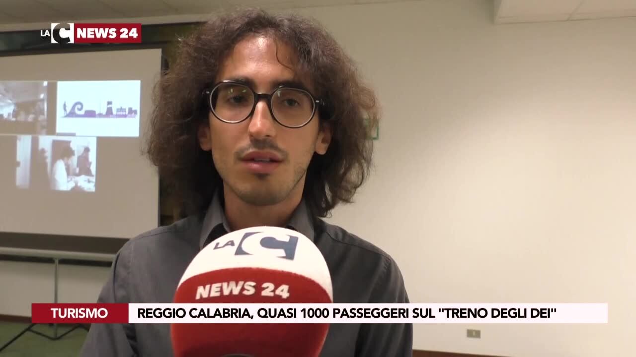Reggio, quasi 1000 passeggeri sul treno degli Dei