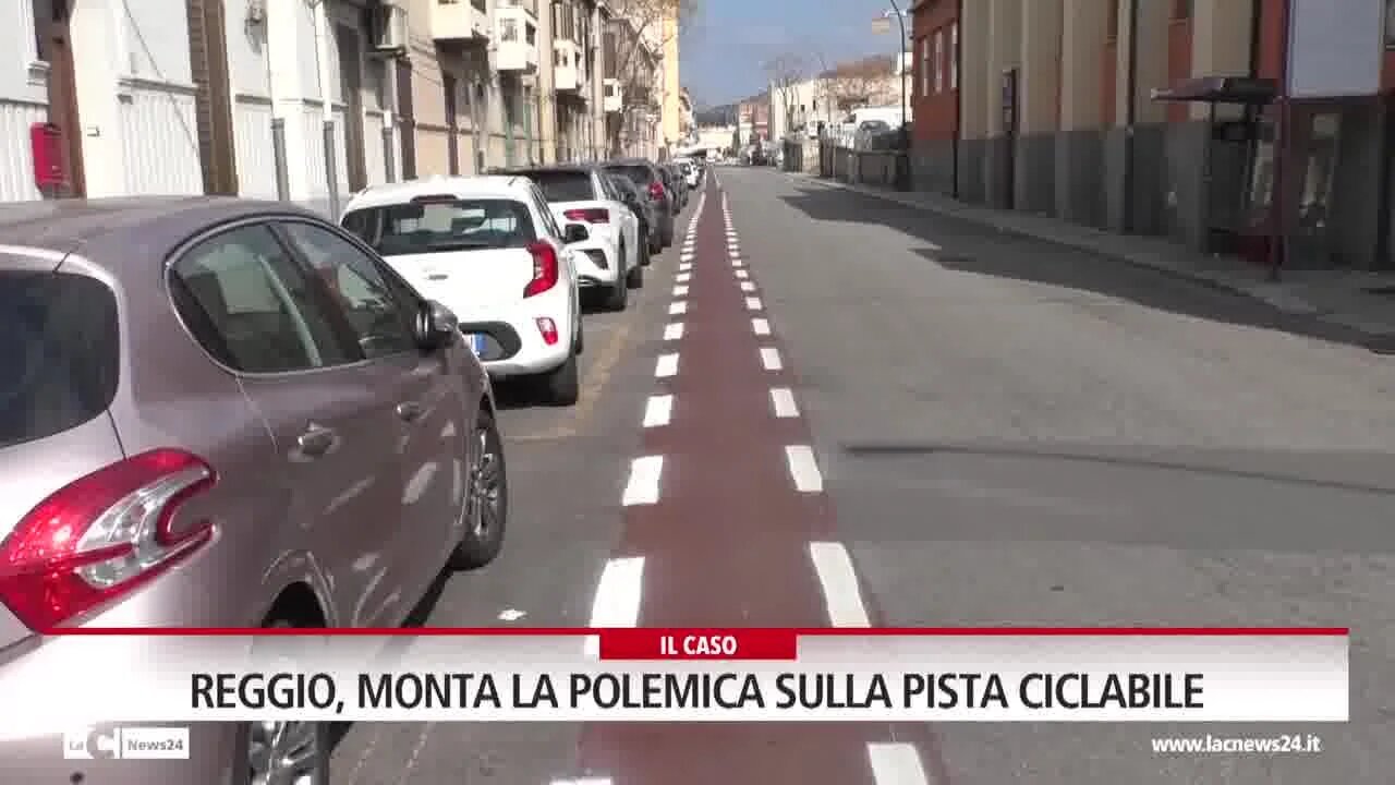 Reggio, monta la polemica sulla pista ciclabile