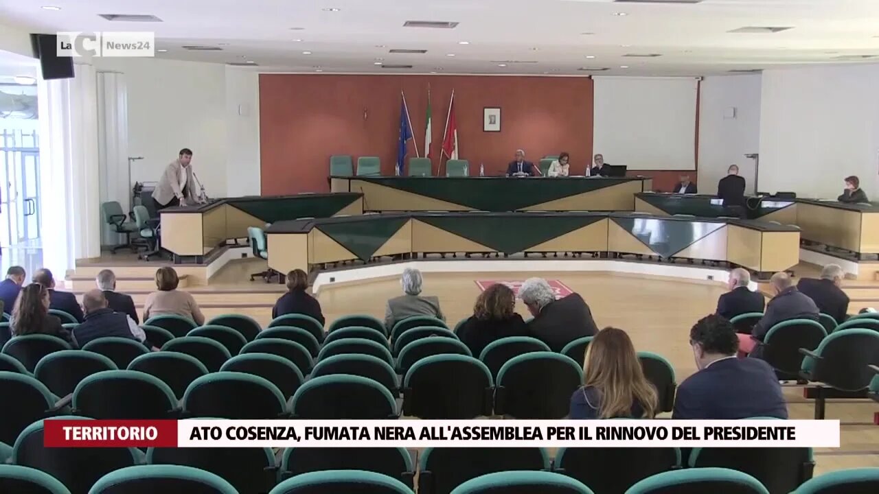 Ato Cosenza, fumata nera all'assemblea per il rinnovo del presidente