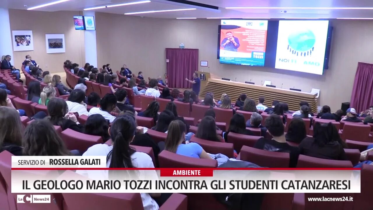 Il Geologo Mario Tozzi incontra gli studenti catanzaresi