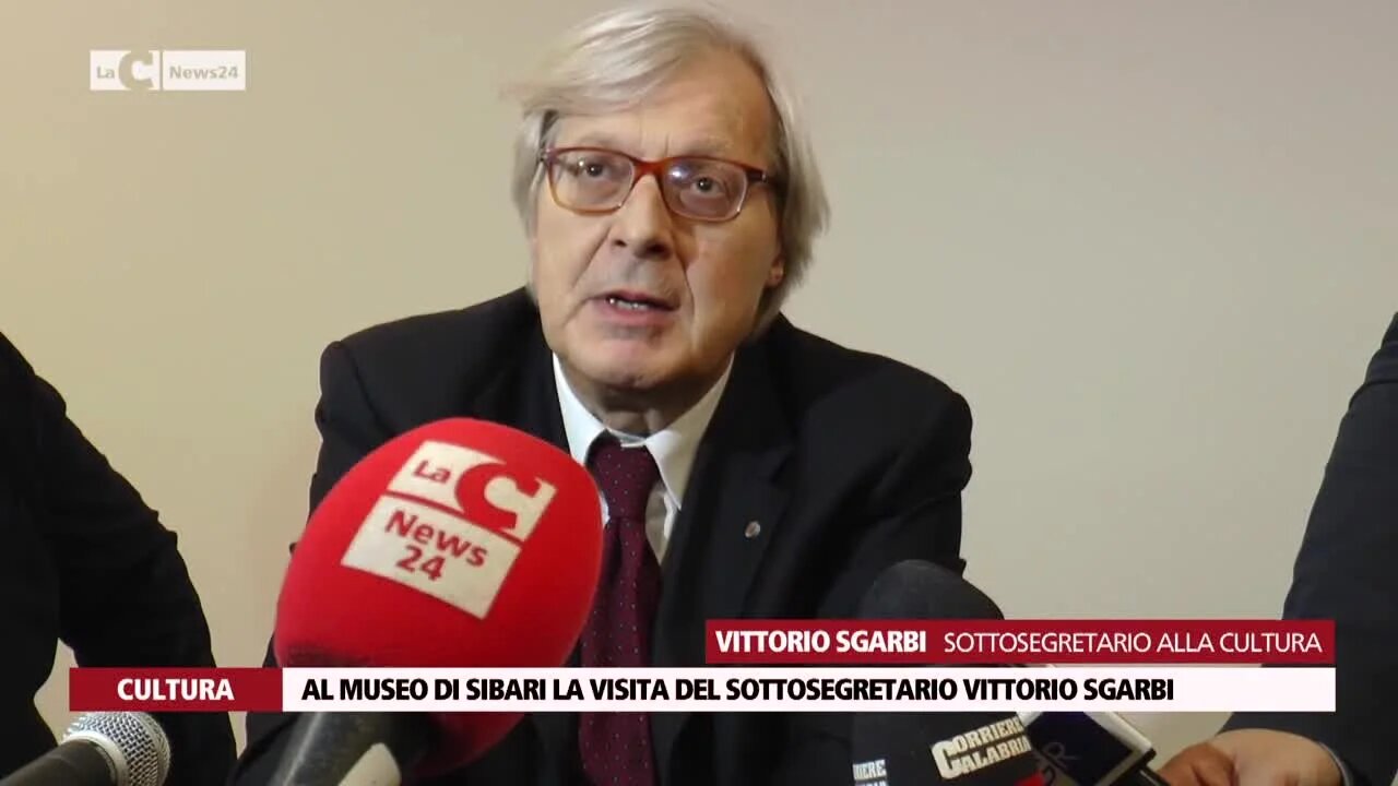 Al museo di Sibari la visita del sottosegretario Vittorio Sgarbi