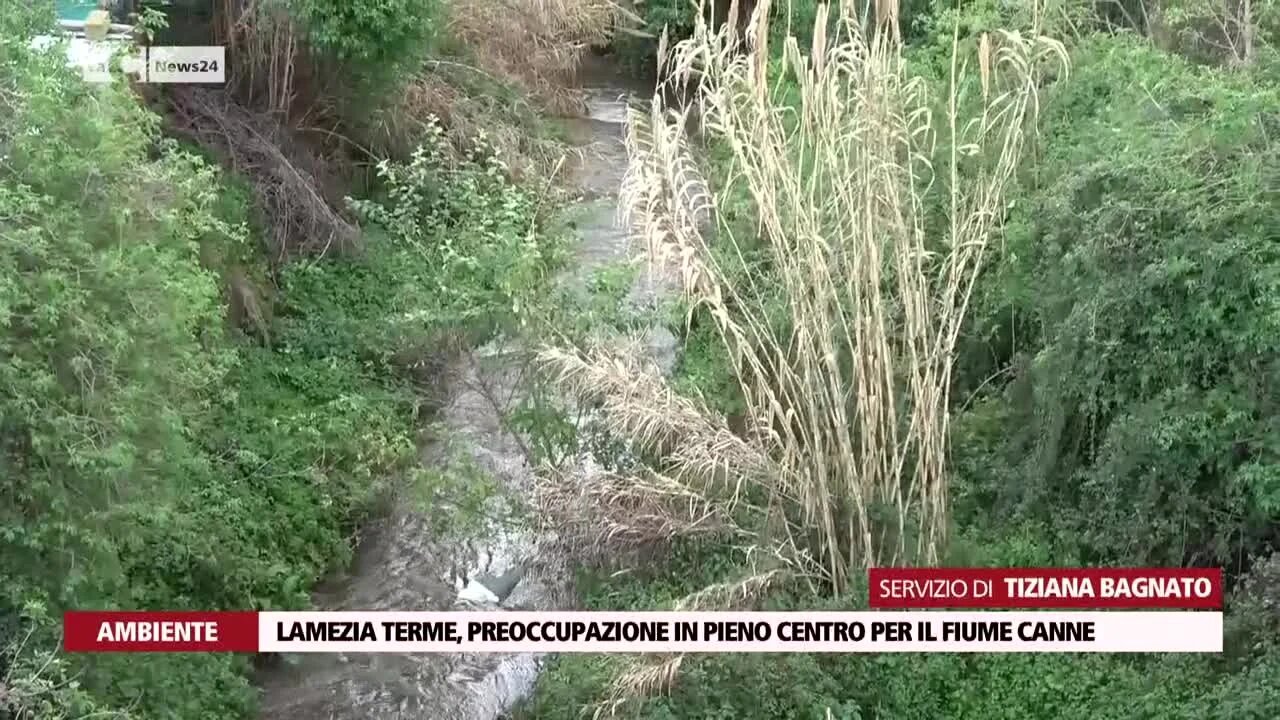 Lamezia Terme, preoccupazione in pieno centro per il fiume Canne