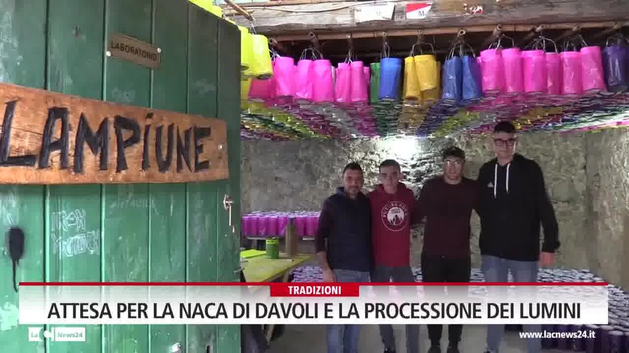 Davoli, tutto pronto per la tradizionale processione degli abeti: 5mila lumini accompagneranno la Naca