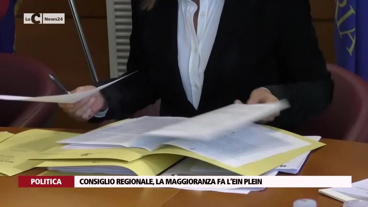 Consiglio regionale, la maggioranza fa l’ein plein