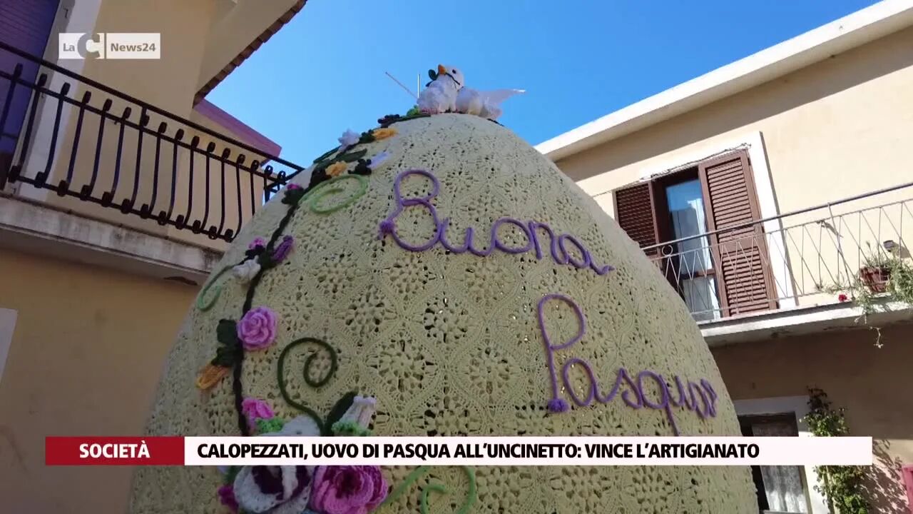 Calopezzati, uovo di Pasqua all’uncinetto: vince l’artigianato