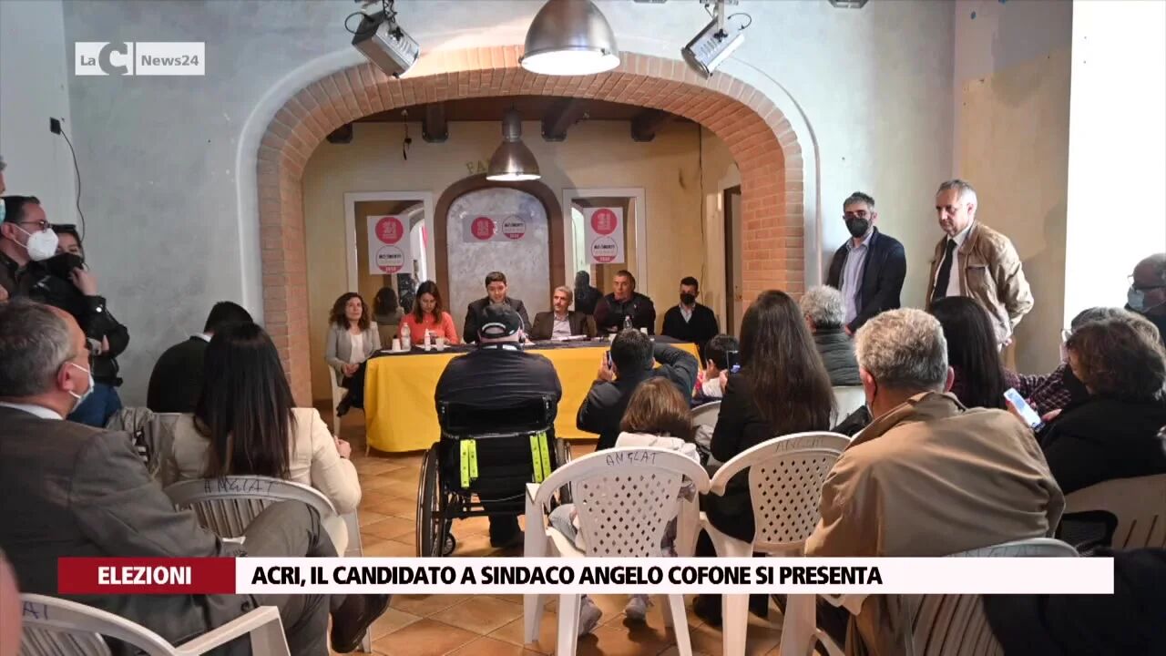 Acri, il candidato a sindaco Angelo Cofone si presenta