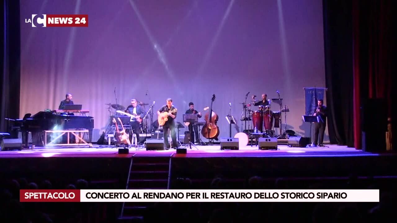 Concerto al Rendano per il restauro dello storico sipario