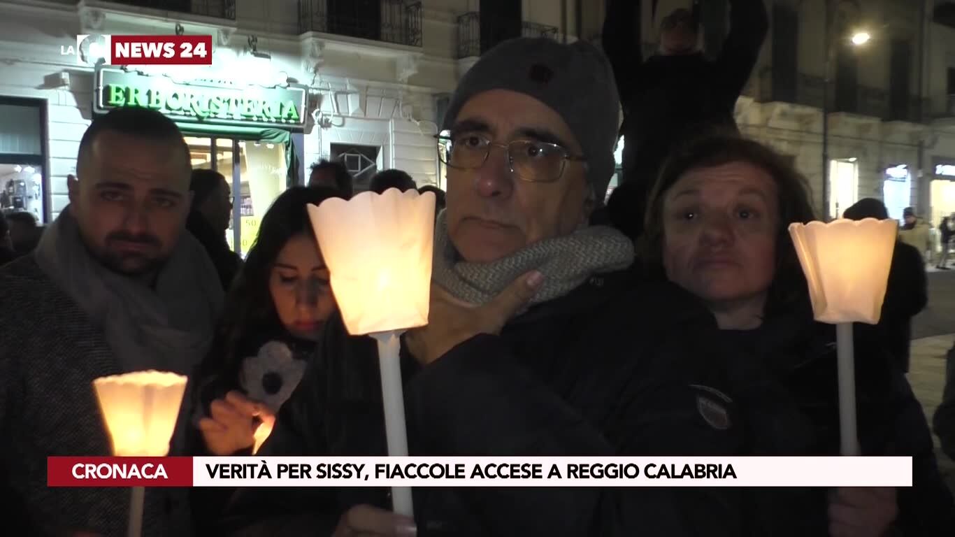 Verità per Sissy, fiaccole accese a Reggio Calabria