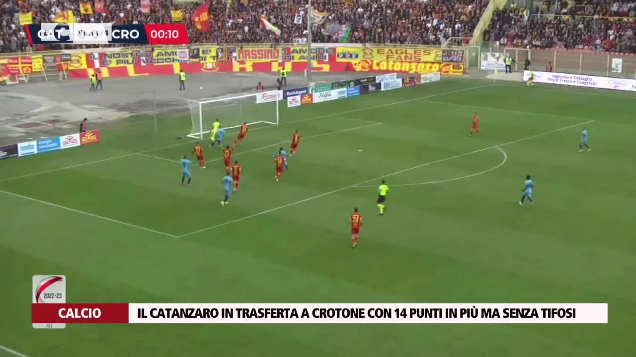 Il Catanzaro in trasferta a Crotone con 14 punti in più ma senza tifosi