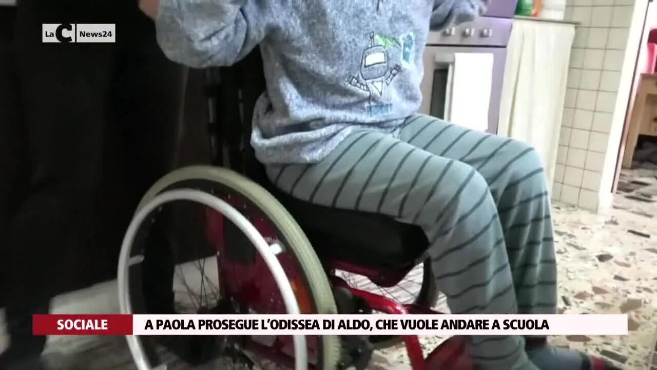 A Paola prosegue l’odissea di Aldo, che vuole andare a scuola