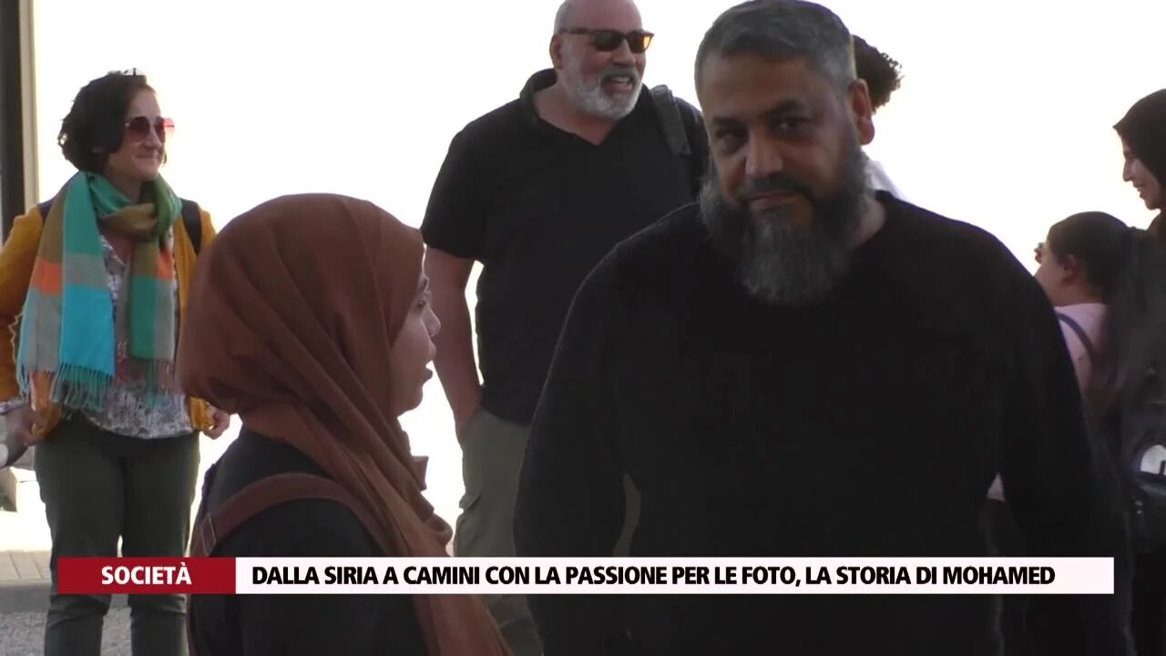 Dalla Siria a Camini con la passione per le foto, la storia di Mohamed