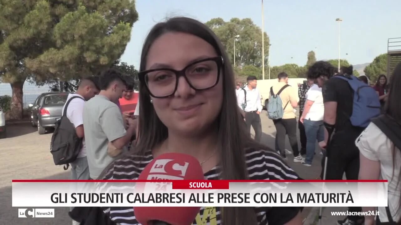 Gli studenti calabresi alle prese con la maturità