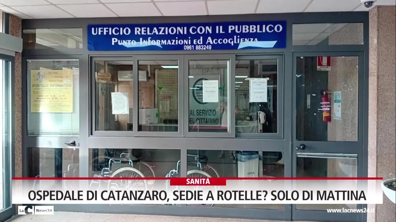 Catanzaro, alla Dulbecco sedie a rotelle disponibili solo nelle mattine dei giorni feriali: disagi per i pazienti