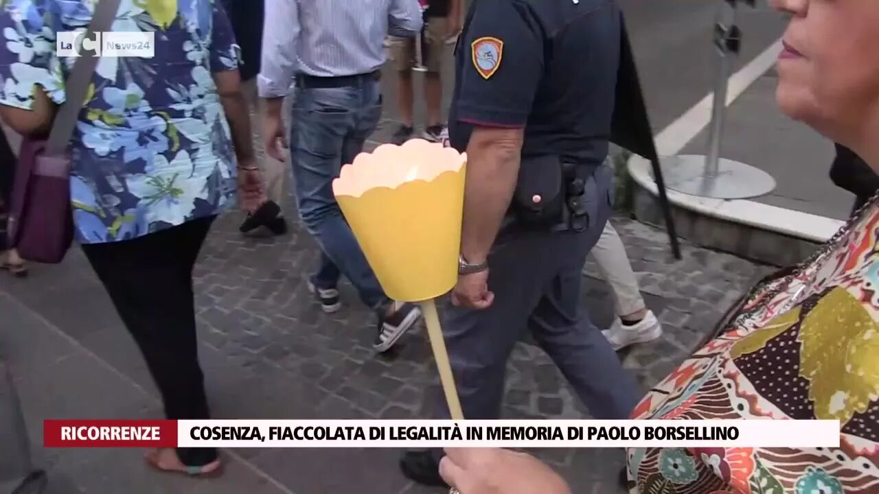 Cosenza, fiaccolata di legalità in memoria di Paolo Borsellino