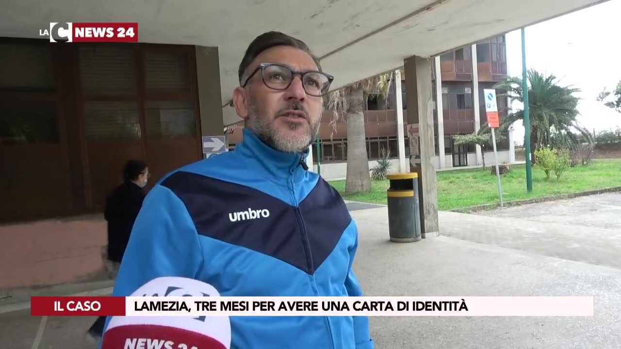 Lamezia, tre mesi per avere una carta di identità