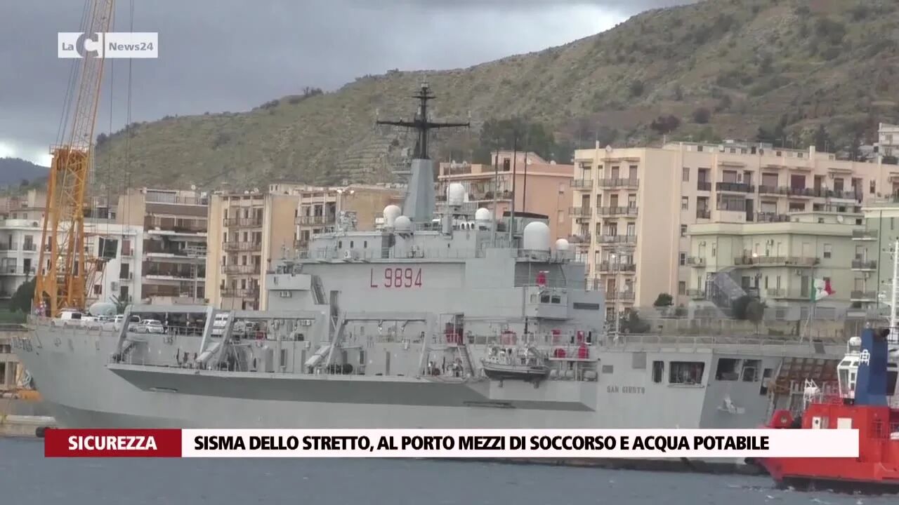 Sisma dello stretto, al porto l'arrivo mezzi di soccorso e acqua potabile