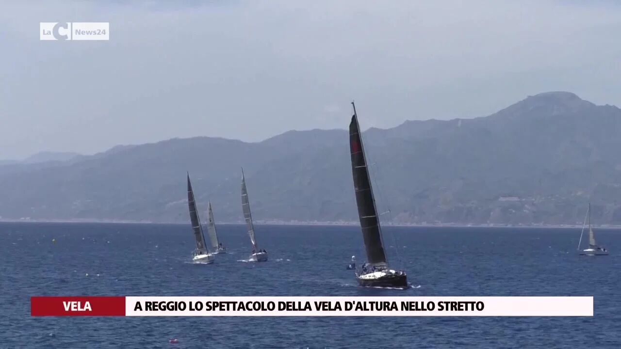 A Reggio lo spettacolo della vela d'altura nello Stretto