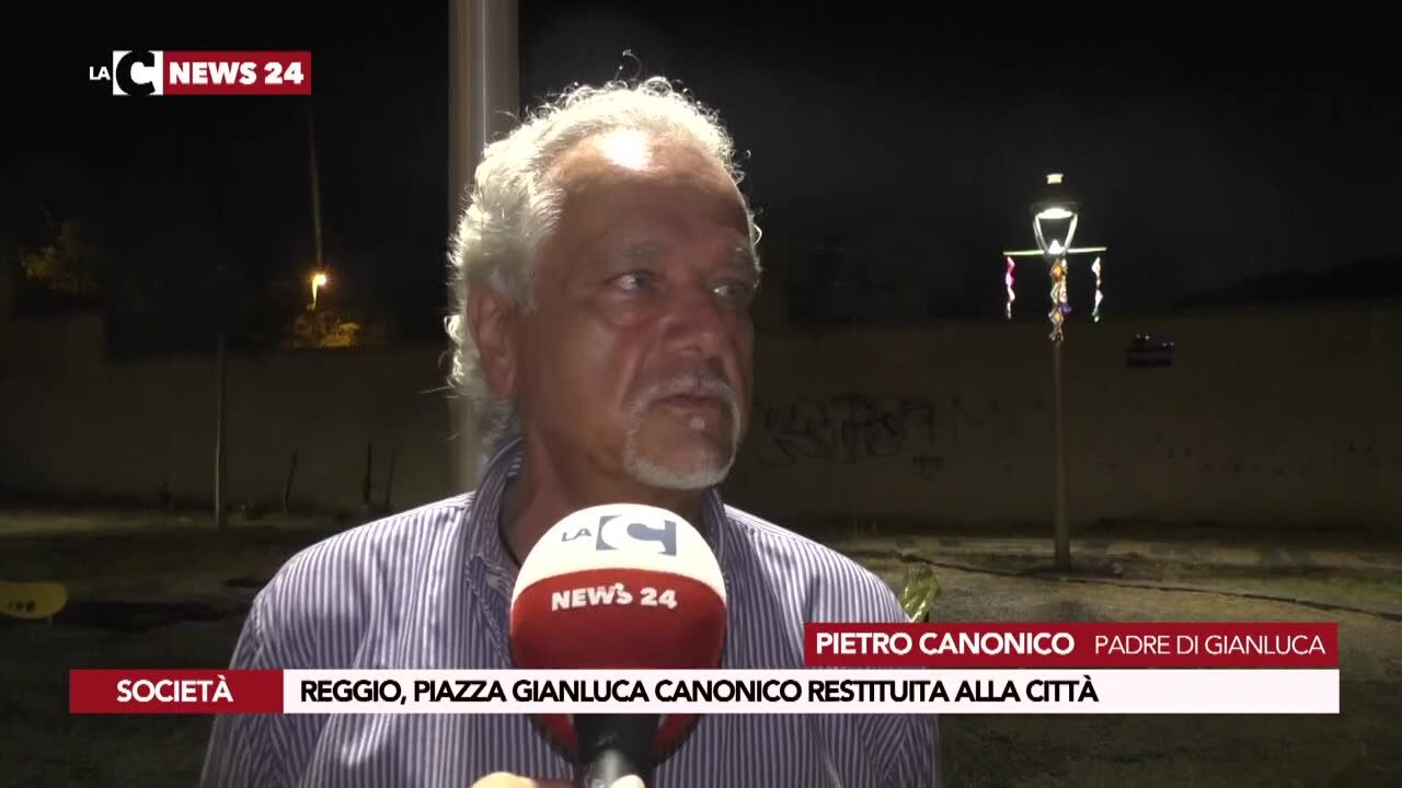 Reggio, piazza Gianluca Canonico restituita alla città