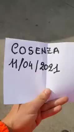 Cosenza, ambulanze in fila al pronto soccorso