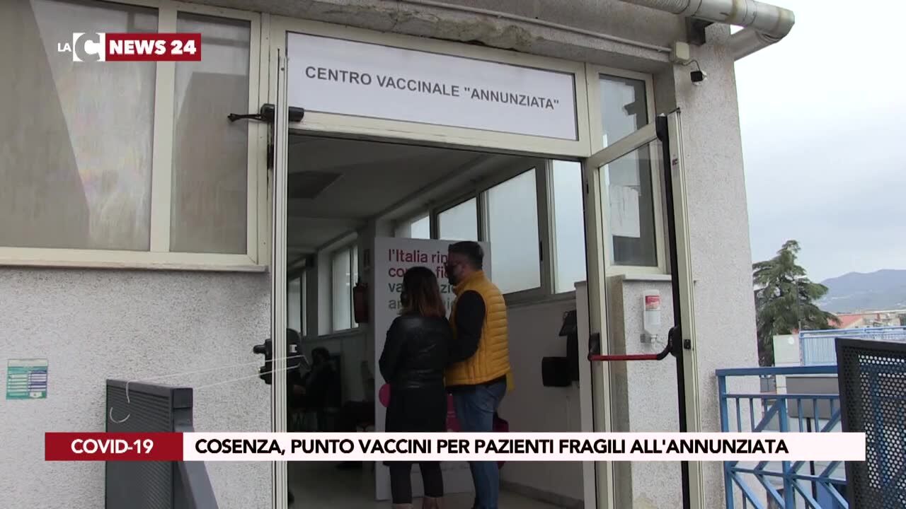 Cosenza, punto vaccini per pazienti fragili all'Annunziata