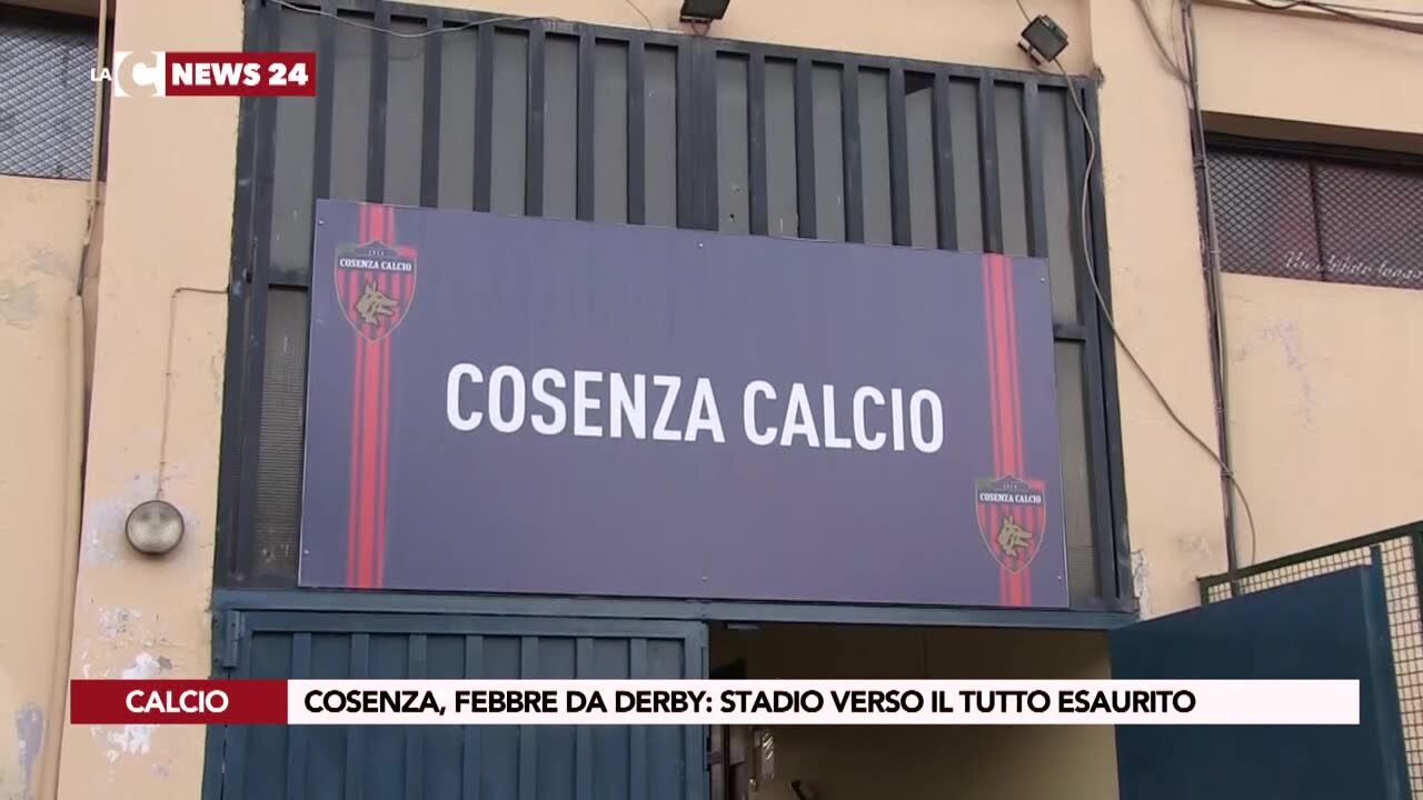 Cosenza, febbre da derby: stadio verso il tutto esaurito