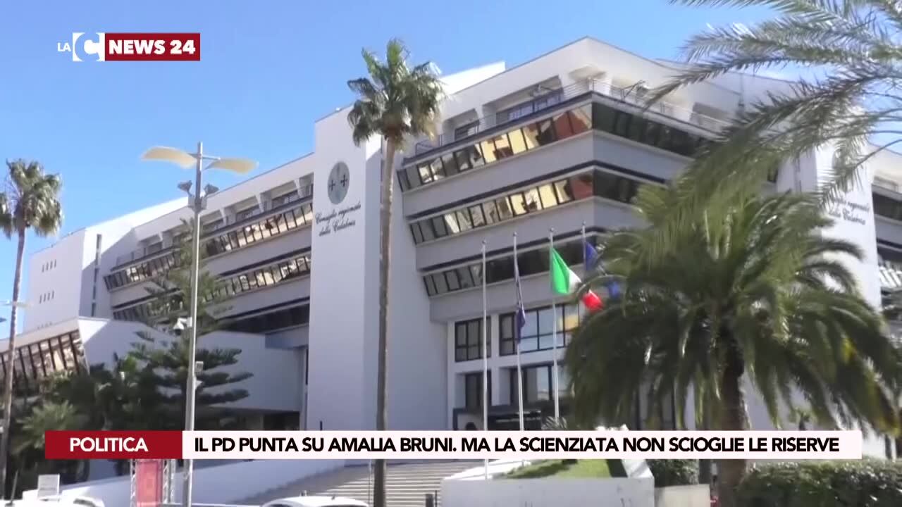 Il Pd punta su Amalia Bruni. Ma la scienziata non scioglie le riserve