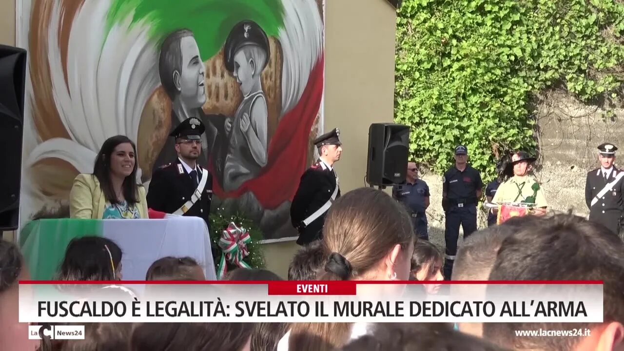 Fuscaldo è legalità: svelato il murale dedicato all’arma