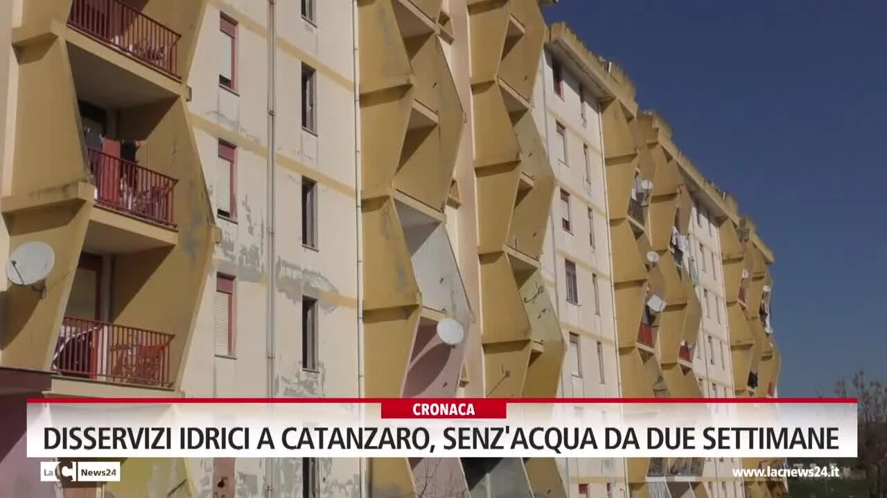 Disservizi idrici a Catanzaro, senz'acqua da due settimane