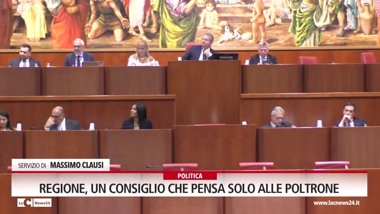 Regione, un Consiglio che pensa solo alle poltrone