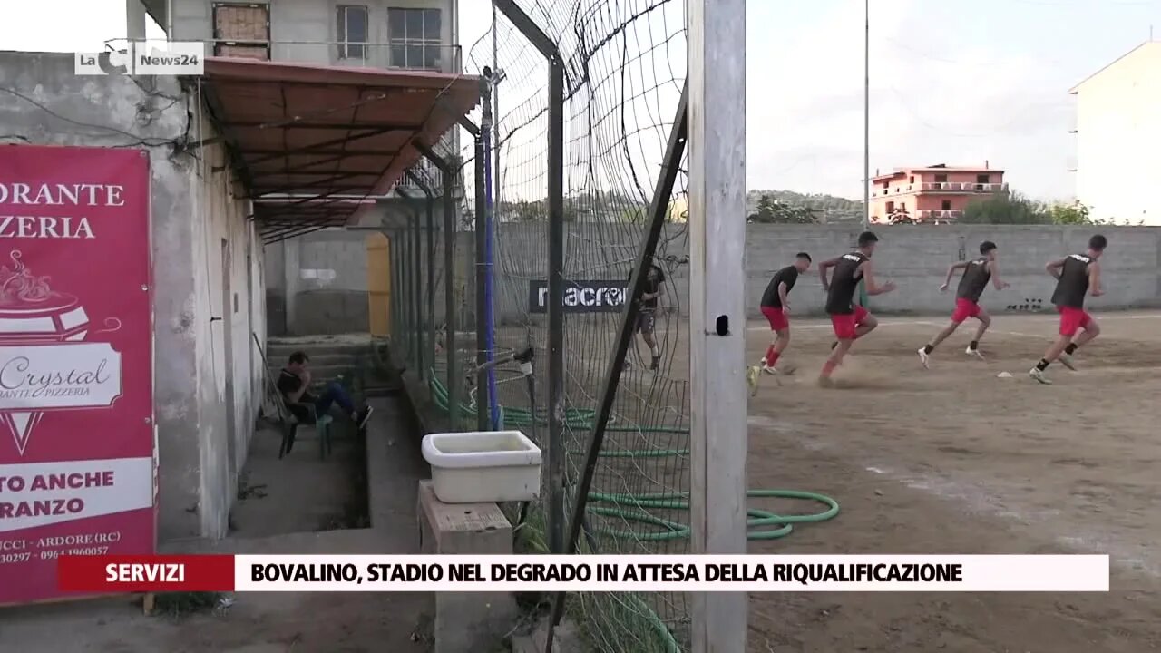 Bovalino, stadio nel degrado in attesa della riqualificazione