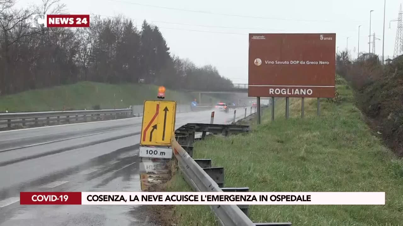 Cosenza, la neve acuisce l'emergenza in ospedale