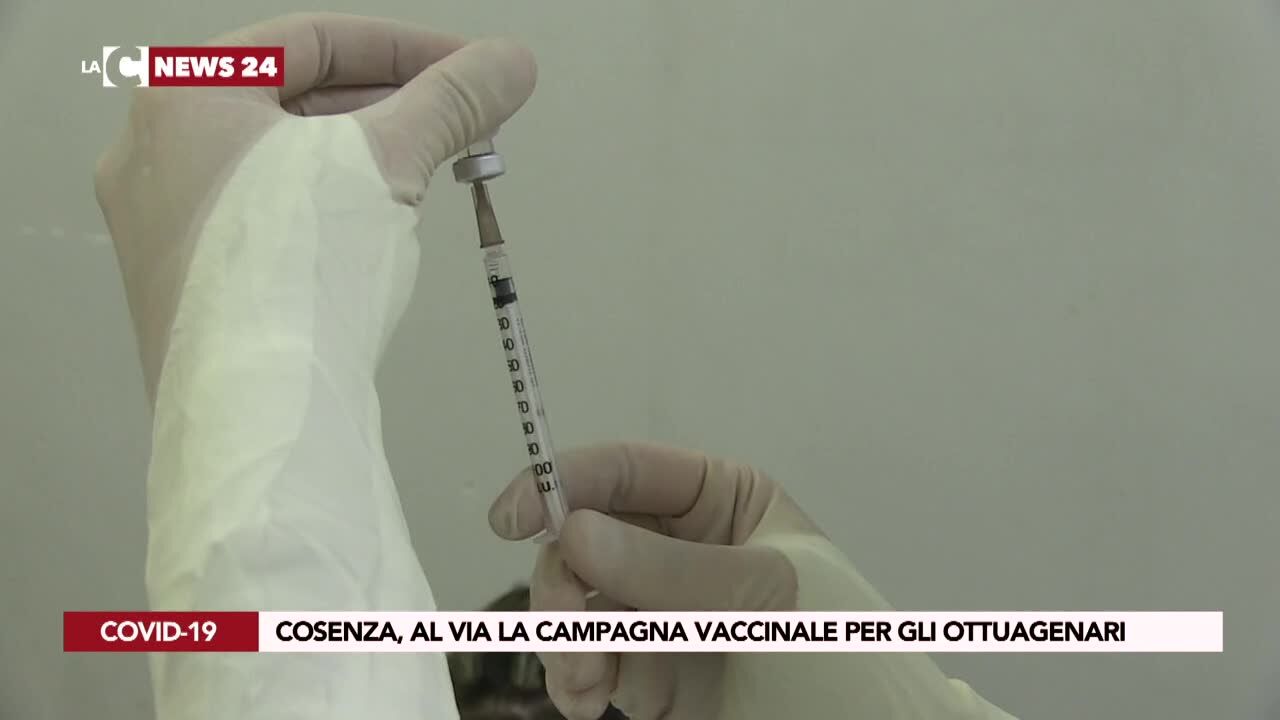 Cosenza, al via la campagna vaccinale per gli 80enni