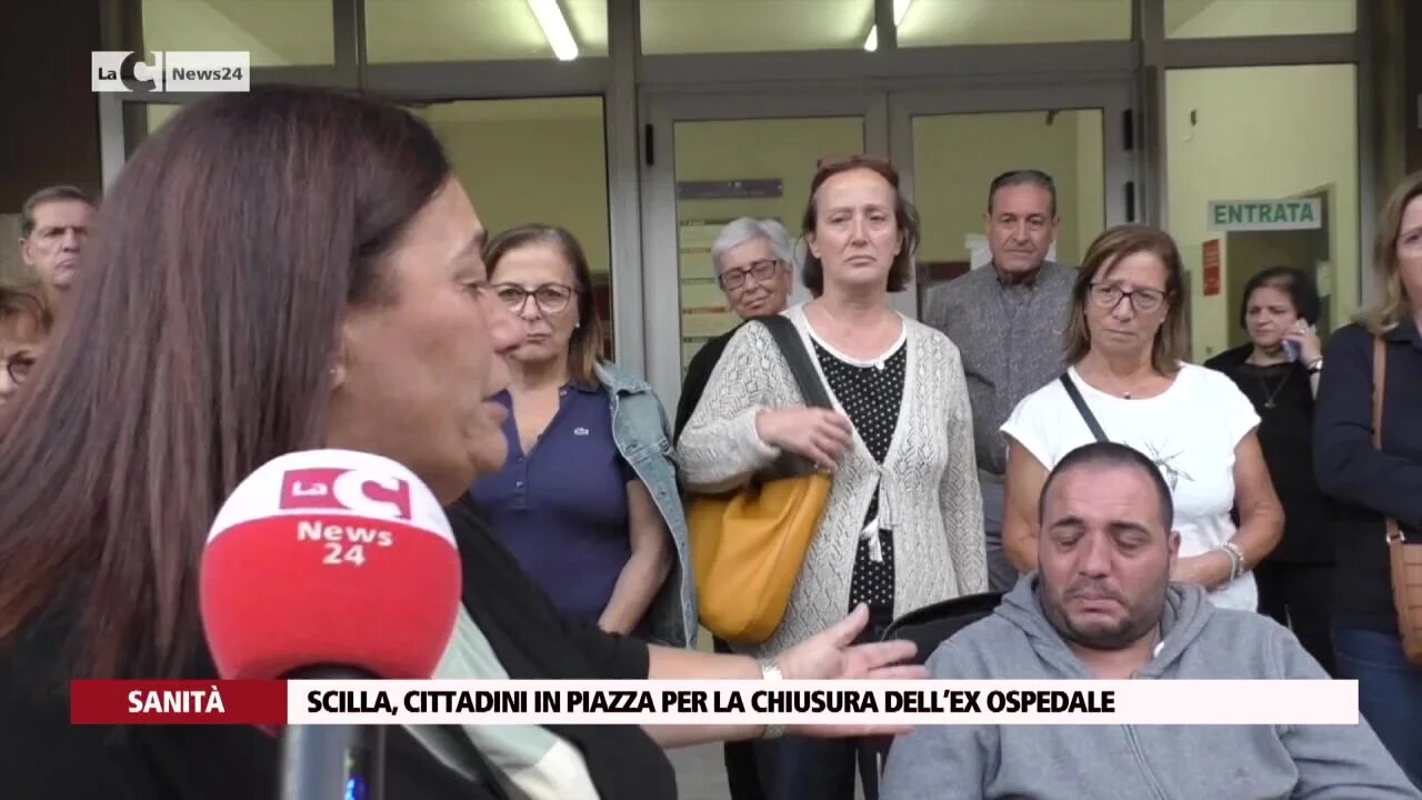 Scilla, cittadini in piazza per la chiusura dell’ex ospedale