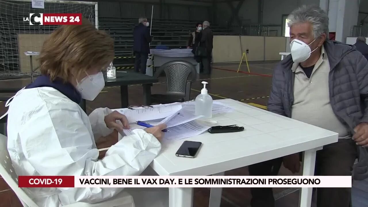 Vaccini, bene il Vax Day. E le somministrazioni proseguono