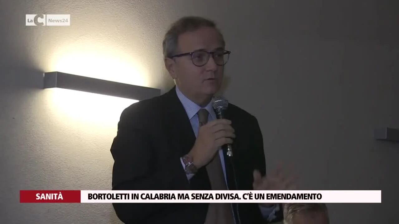 Bortoletti in Calabria ma senza divisa. C’è un emendamento