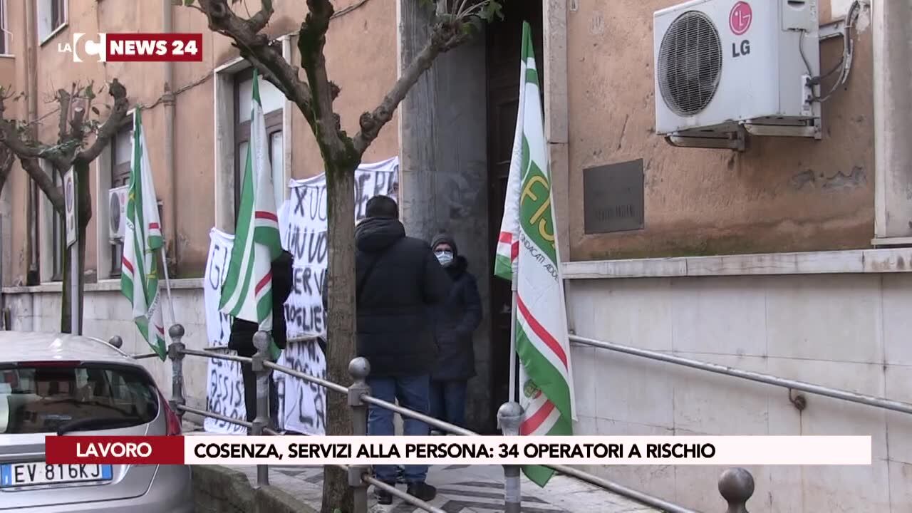 Cosenza, servizi alla persona: 34 operatori a rischio
