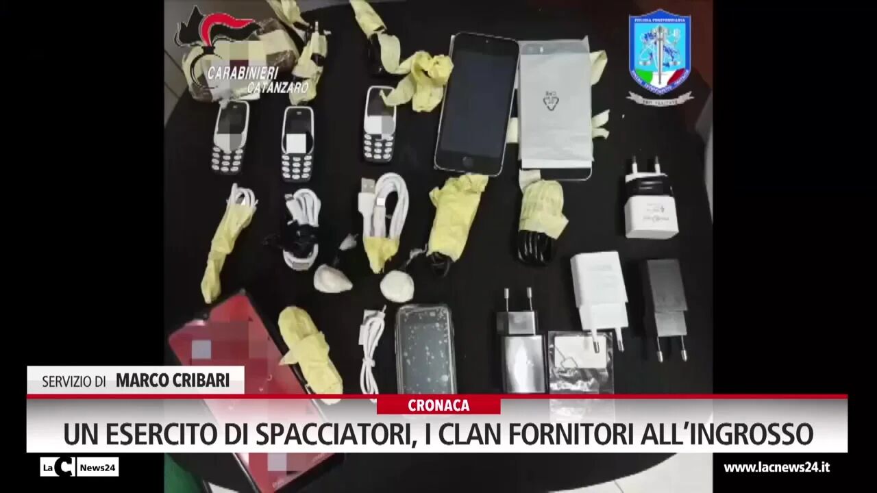 Un esercito di spacciatori, i clan fornitori all’ingrosso