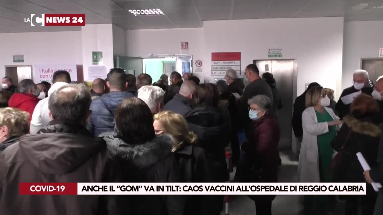 Anche il “Gom” va in tilt: caos vaccini all’ospedale di Reggio Calabria