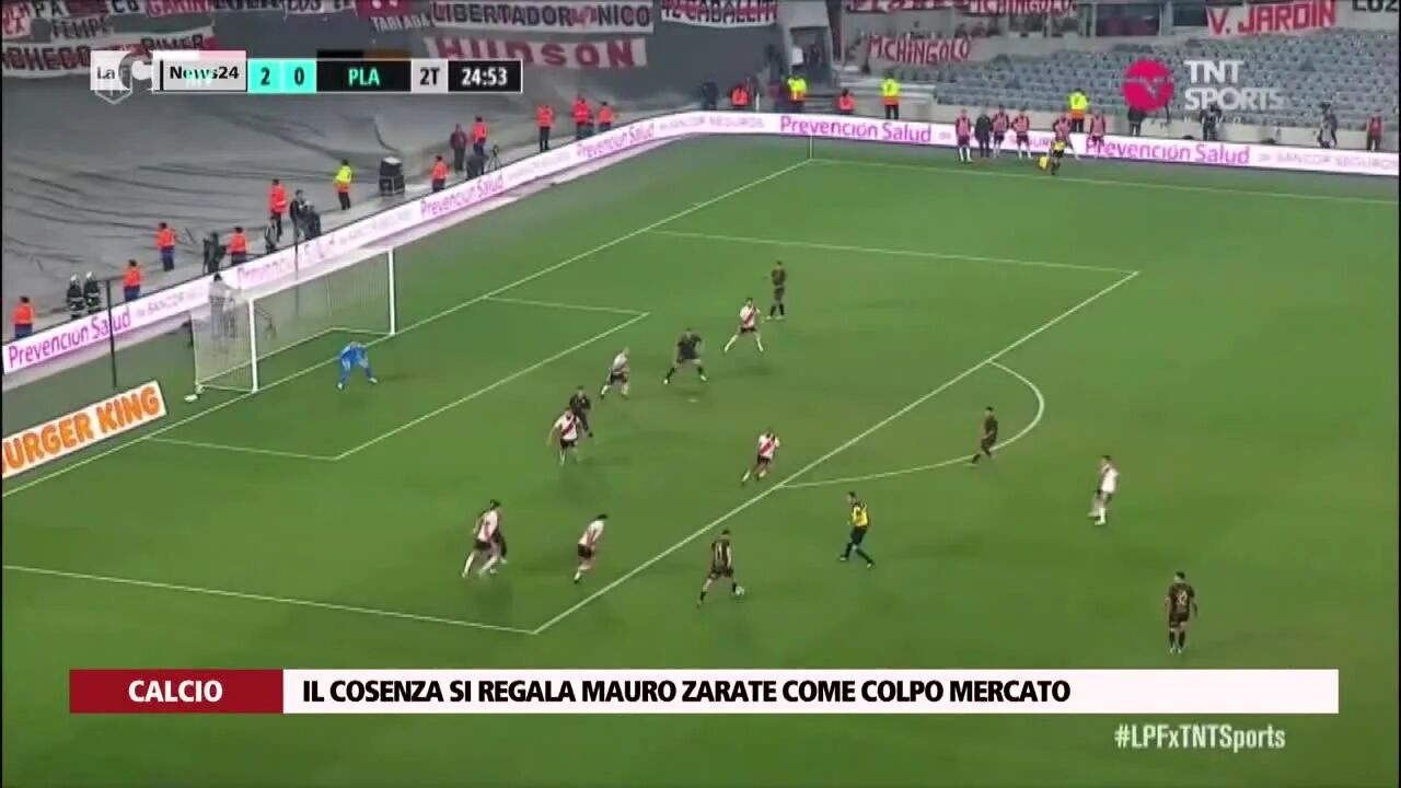 Il Cosenza si regala Mauro Zarate come colpo mercato